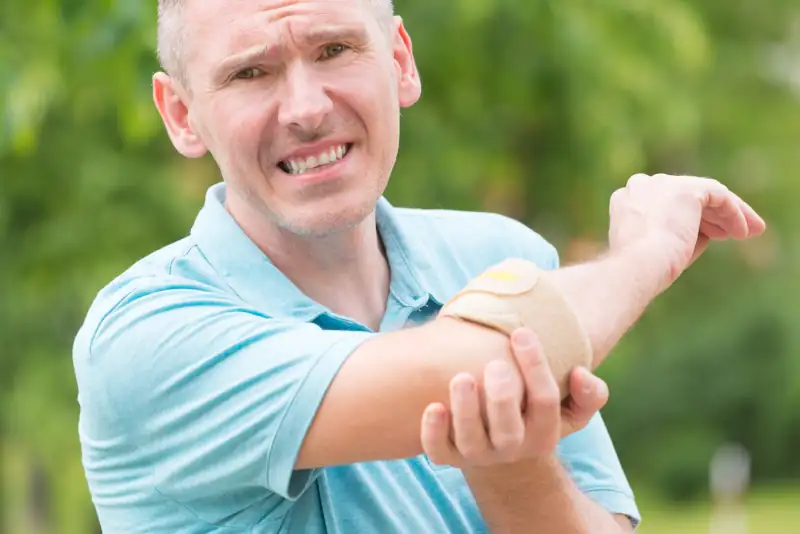Causes of Elbow Pain - Ritucci Regenerative Med Causes of Elbow Pain