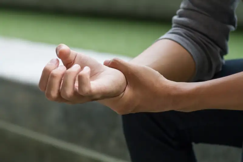Causes of Wrist Pain - Ritucci Regenerative Med Causes of Wrist Pain